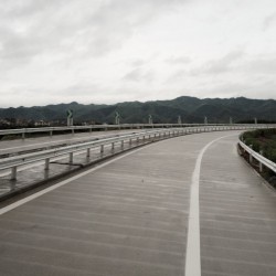 鍍鋅波形梁護(hù)欄